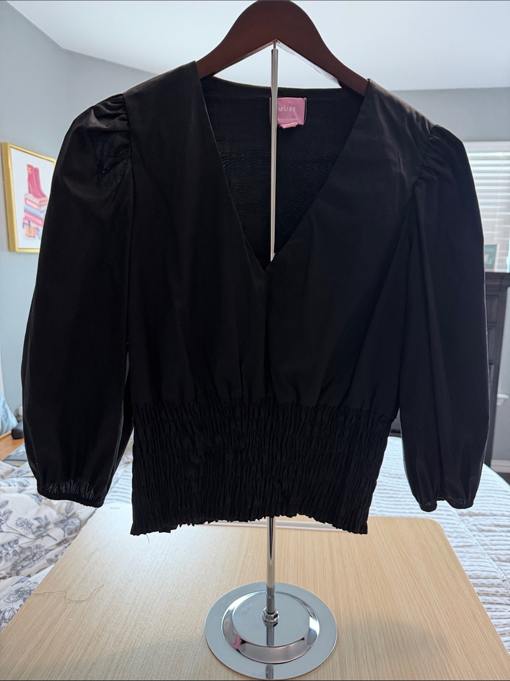 Muse Black V-Neck Smocked-Hem Puff Sleeve Blouse